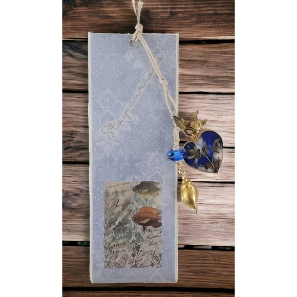 Hand-crafted Stay Curious Bookmark W/ Cloissone Heart Fish Sea Shell Dangle B14 - Picture 2 of 7